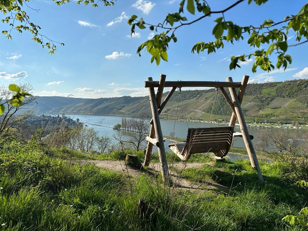 Rheinschaukel 2023 | © Sebastian Reifferscheid Rheinschaukel 2023 | © Sebastian Reifferscheid