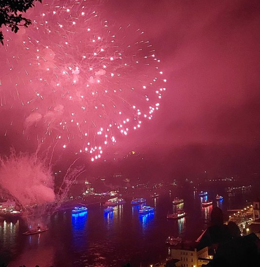 Rhein in Flammen 2025 | © Quelle Loreley Touristik GmbH Rhein in Flammen 2025 | © Quelle Loreley Touristik GmbH