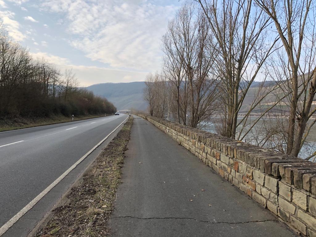 Radweg entlang der B42 | © Sebastian Reifferscheid Radweg entlang der B42 | © Sebastian Reifferscheid