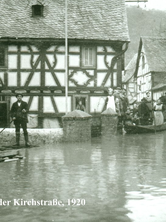 Hochwasser Kirchstra&szlig;e | &copy; Werner Runkel