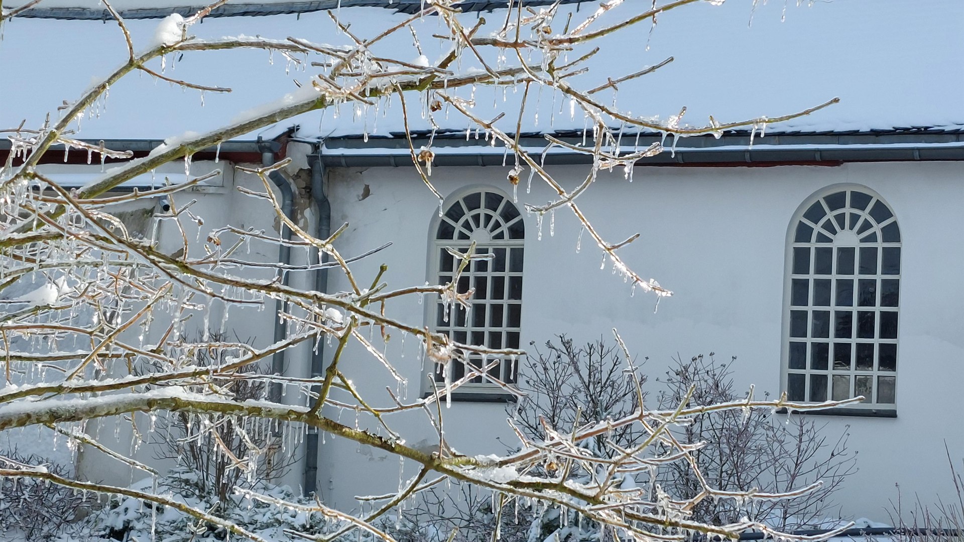 Kirche im Winter | &copy; Loreley Touristik