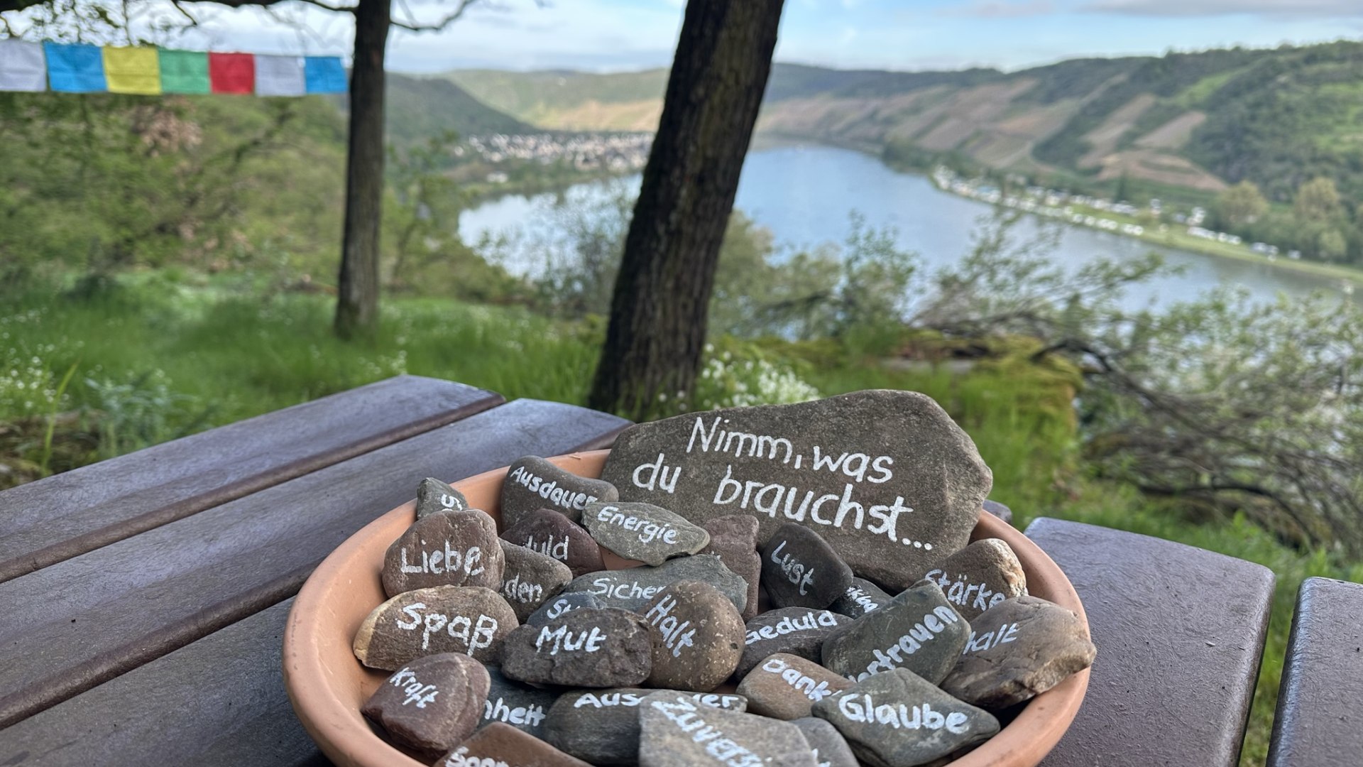 Nimm was du brauchst Steine | &copy; Sebastian Reifferscheid