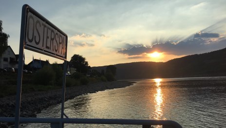 Schiffsanleger am Rhein | &copy; Sebastian Reifferscheid